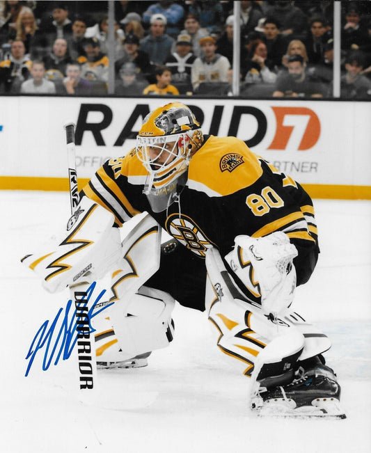 Photo autographiée 8x10 signée Michael DiPietro des Bruins de Boston #1