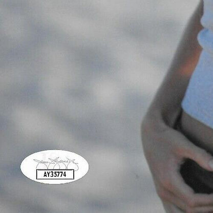 Photo signée Brande Roderick Actrice Modèle Baywatch 8x10 #1 avec authentification JSA