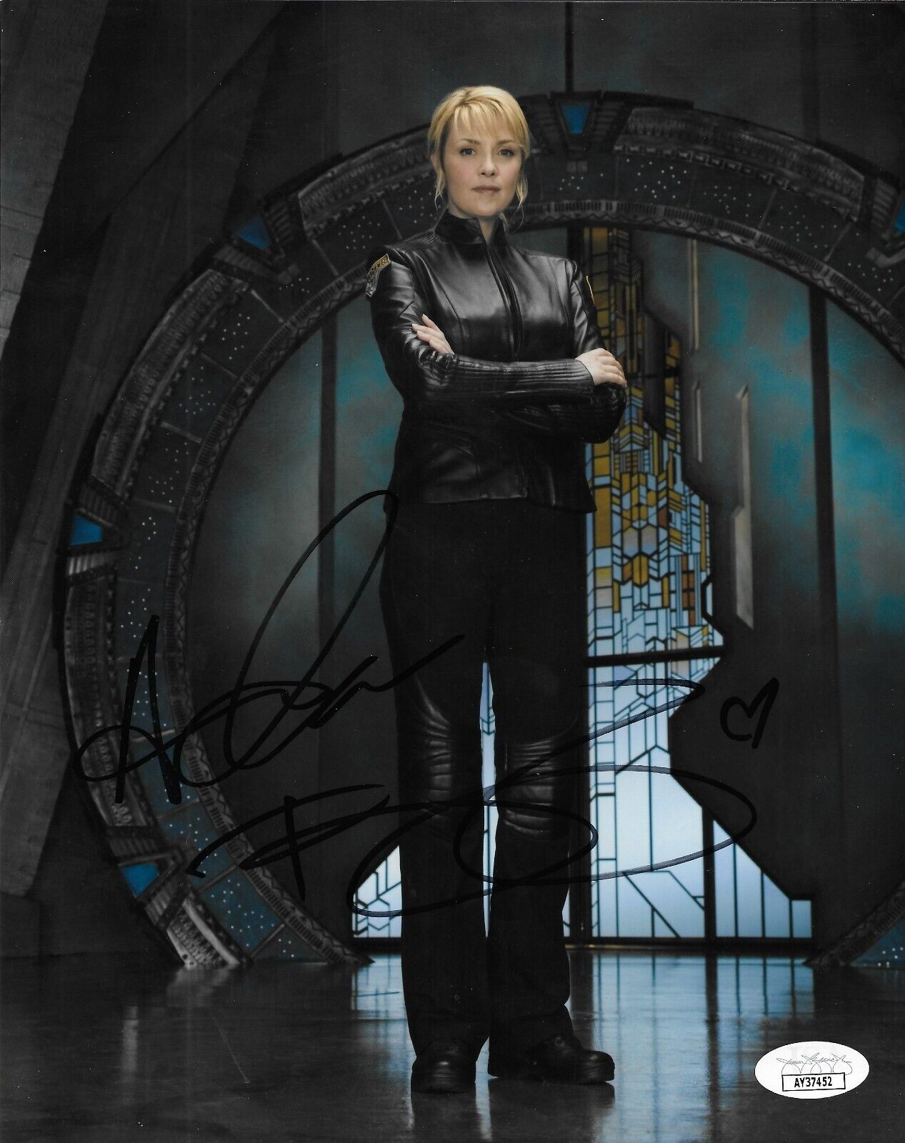 Signed Amanda Tapping Actress Stargate SG-1 8x10 Photo #2 w JSA Authentication
