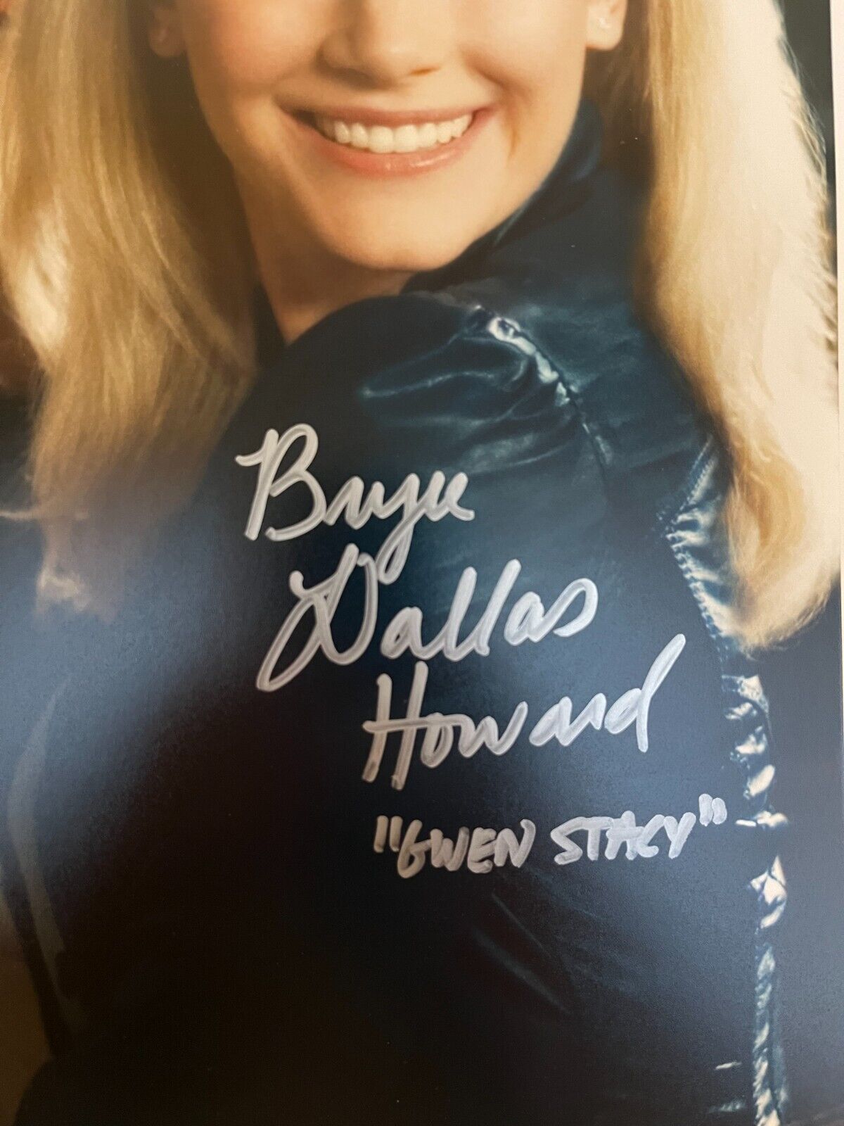 Signed Bryce Dallas Howard Actress Spiderman 11x14 Photo JSA Gwen Stacey