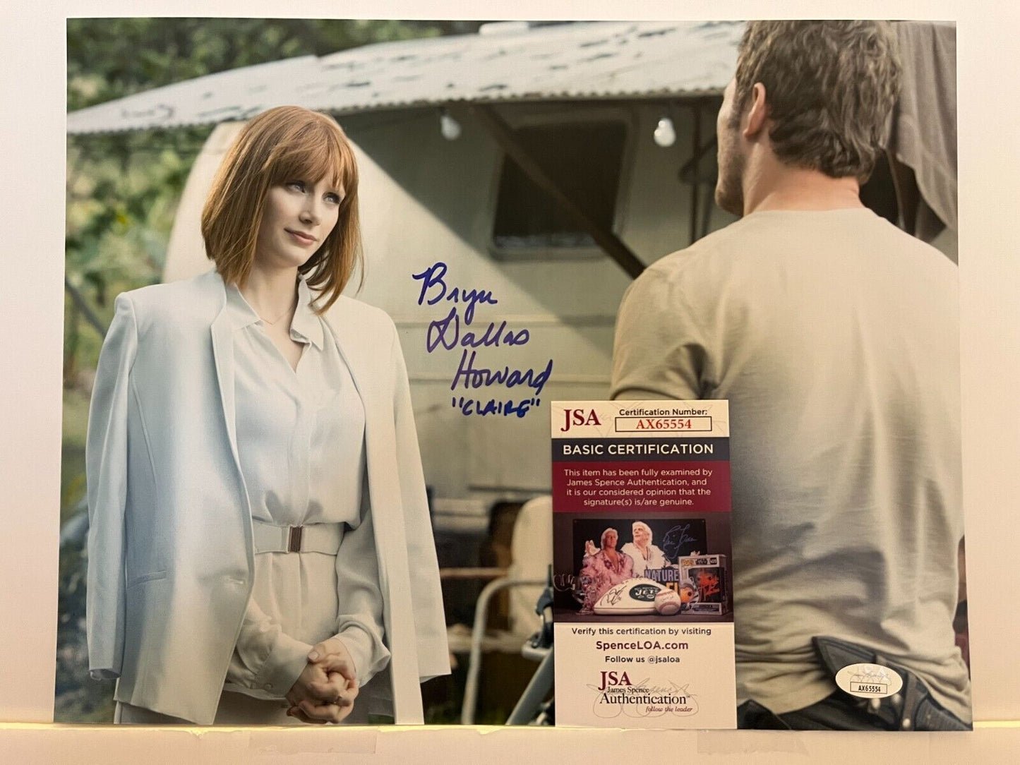 Signed Bryce Dallas Howard Actress Jurassic World Park 11x14 Photo JSA Claire 2
