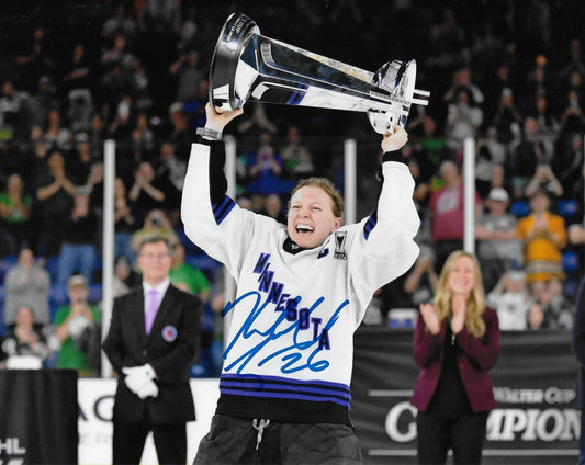 Photo originale signée Kendall Coyne Schofield PWHL Minnesota Frost 8x10 #1