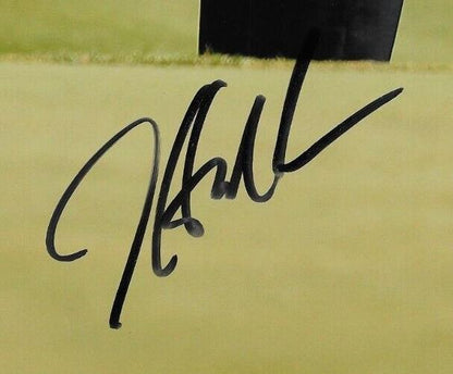 Signed Hunter Mahan PGA Golf Autographed 8x10 Photo #6 Original