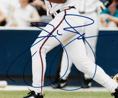Signed  Andrew Jones Atlanta Braves Autographed 8x10 Photo #2 JSA Authentication