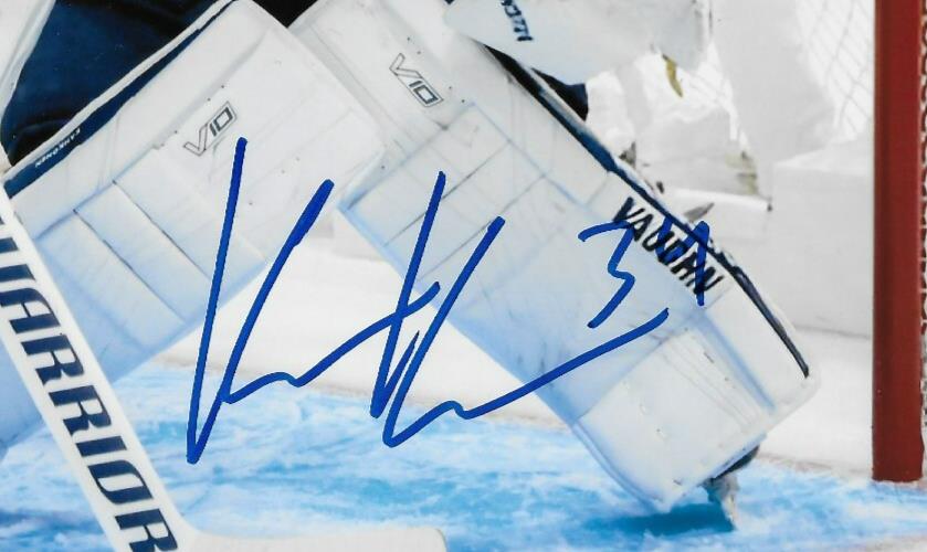 Signed  Kaapo Kahkonen Winnipeg Jets Autographed 8x10 Photo #4 Original