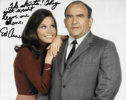 Signed Ed Asner Mary Tyler Moore Show Autographed 8x10 Photo #2 Original