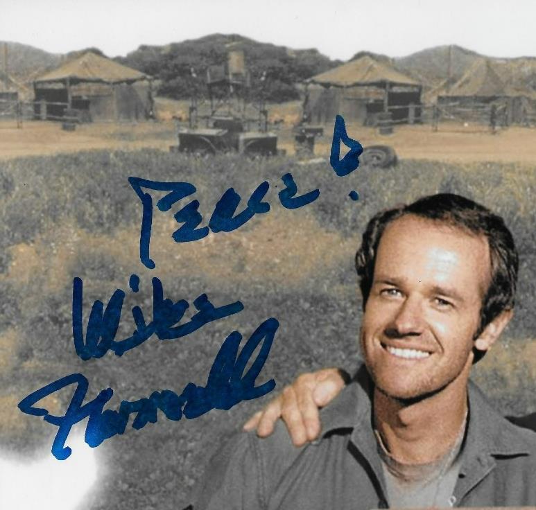 Signed Mike Ferrell Mash Captain BJ Hunnicut Autographed 8x10 Photo #1 Original