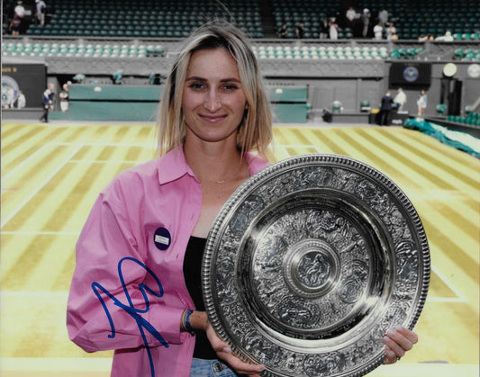 Signed Marketa Vondrousova Wimbledon 2023 Autographed 8x10 Photo #7 Original