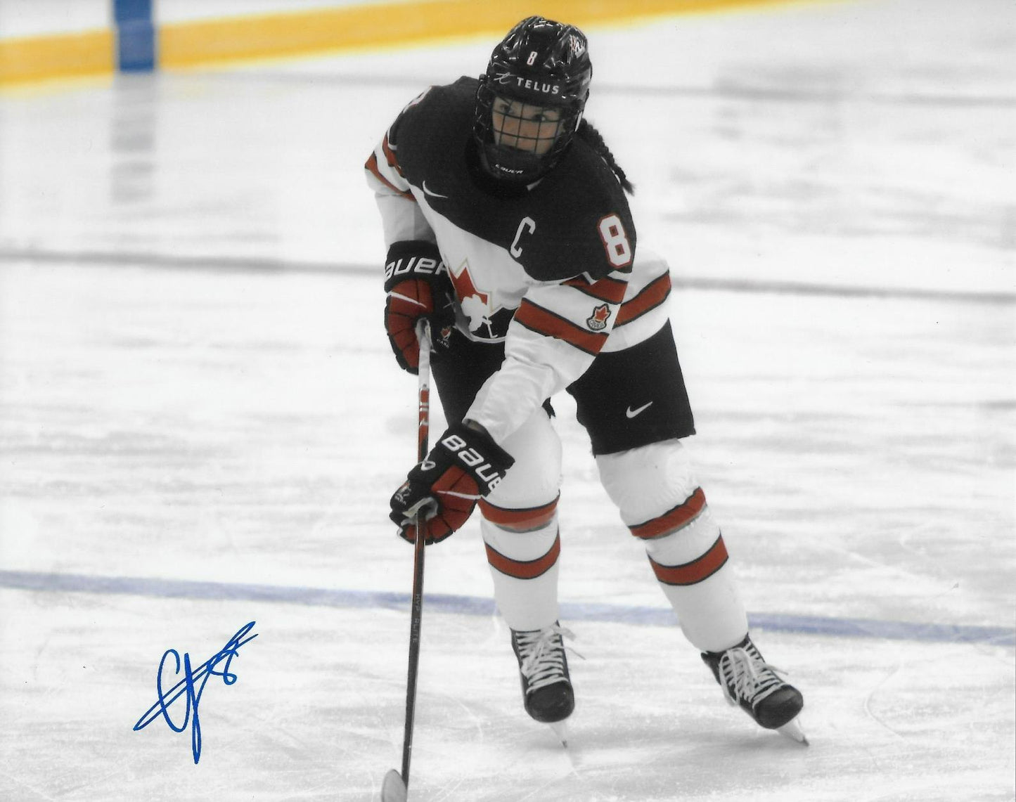 Signed Chloe Primerano Team Canada PWHL Hockey 8x10 Photo #2 Original