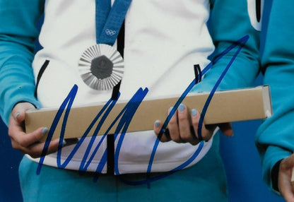 Signed Mirra Andreeva Diana Shnaider Womens Tennis 8x10 Photo JSA Authentication