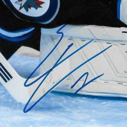 Signed Eric Comrie Winnipeg Jets Autographed 8x10 Photo #1 Original