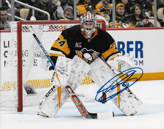 Signed Stuart Skinner Pittsburgh Penguins Autographed 8x10 Photo #1 Original