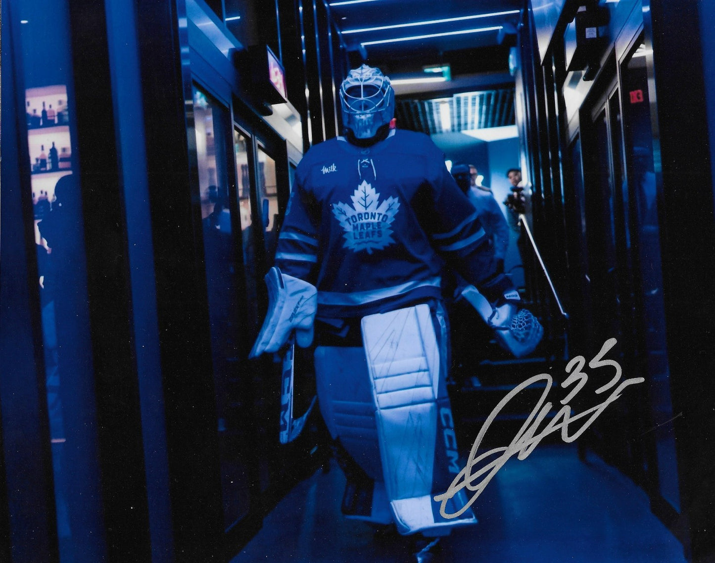 Signed Dennis Hildeby  Toronto Maple Leafs Autographed  8x10 Photo #9 Original