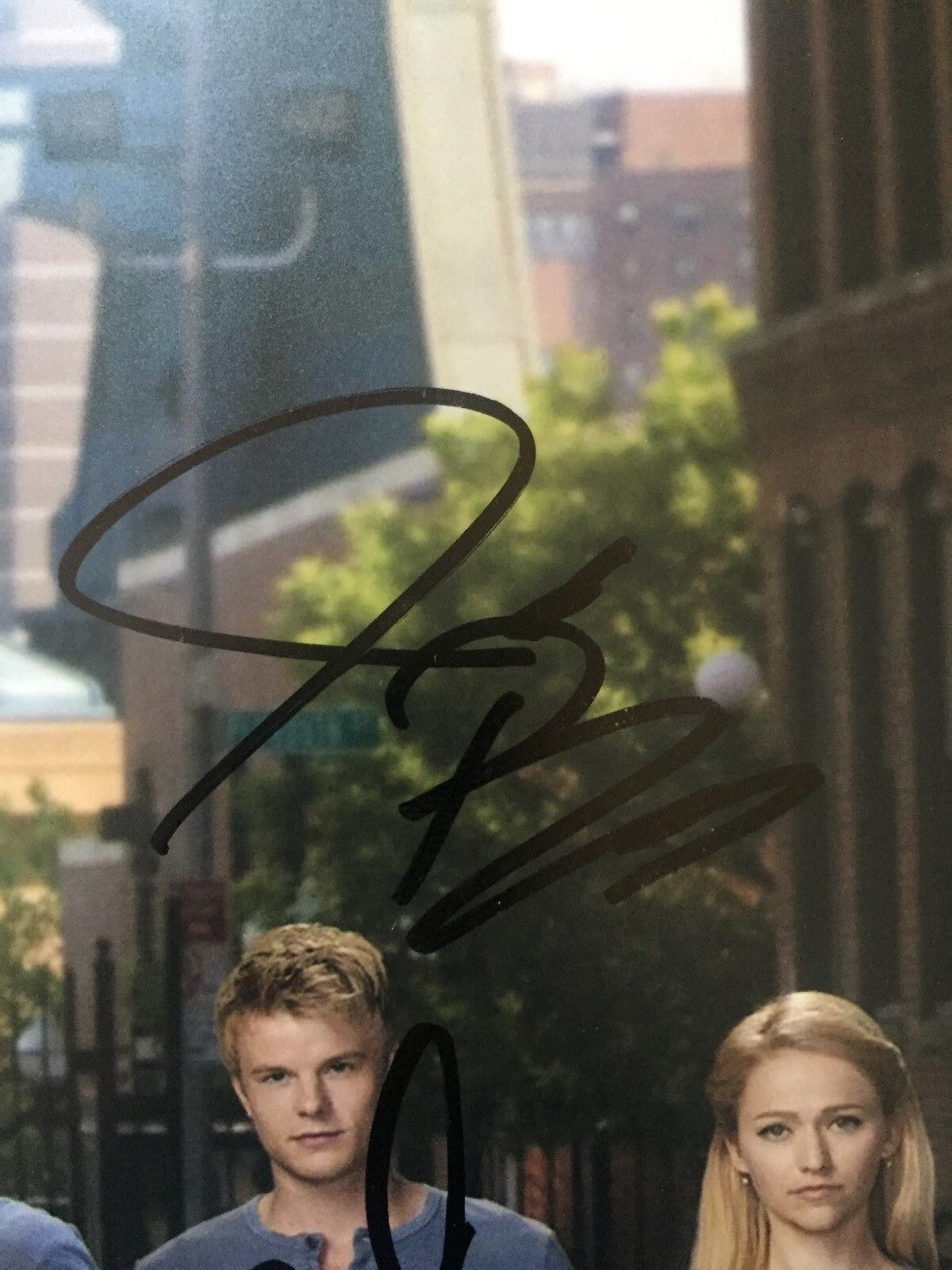 Autographed Quantico cast signed 11x14 w/JSA Priyanka Chopra Johanna Braddy