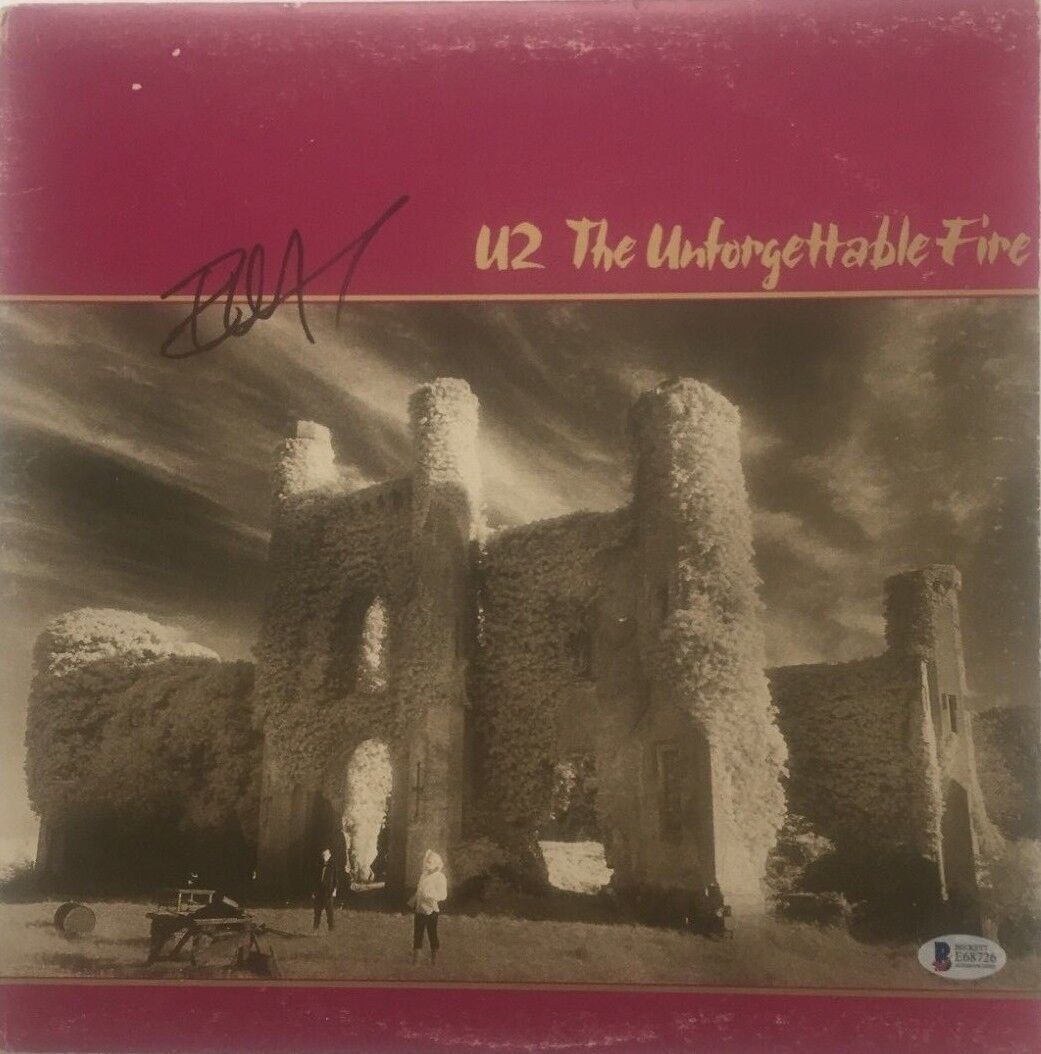 Vinyle autographié U2 The Unforgettable Fire signé par Edge certifié par Beckett