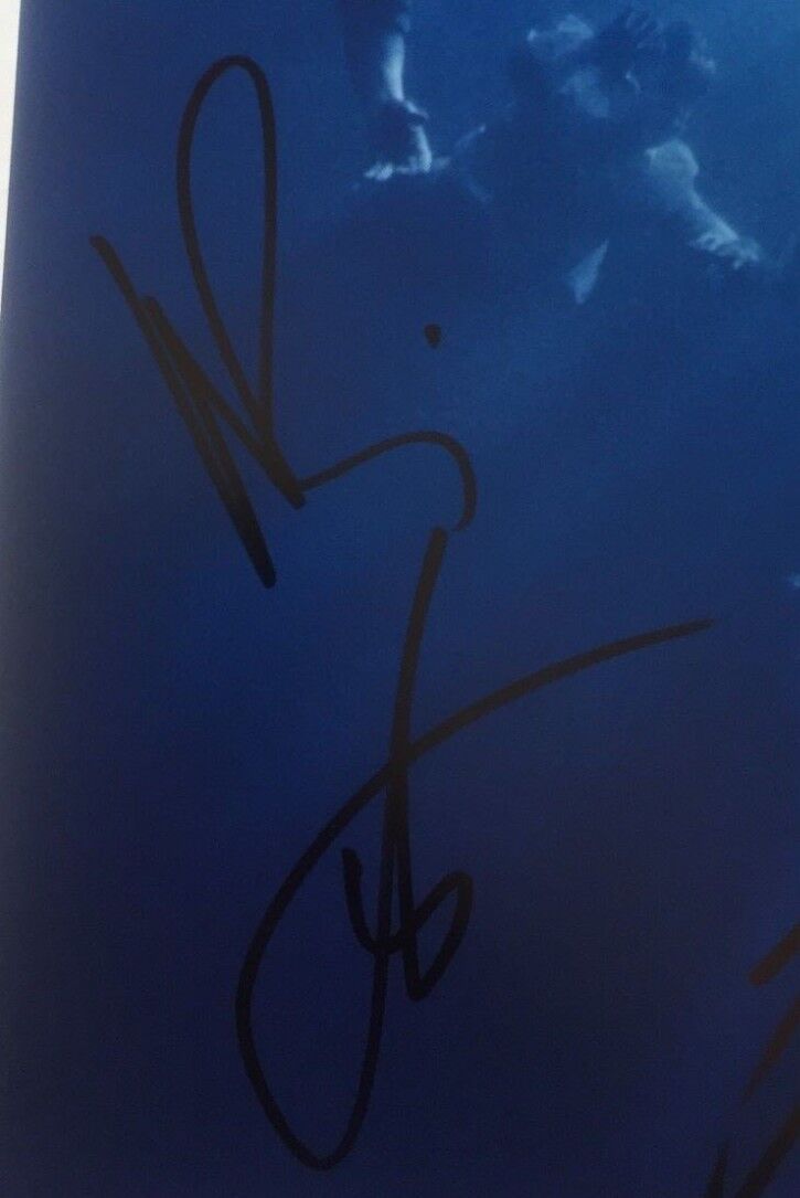 Poulains autographiés signés Total Life Forever 12x12 PHOTO Originale