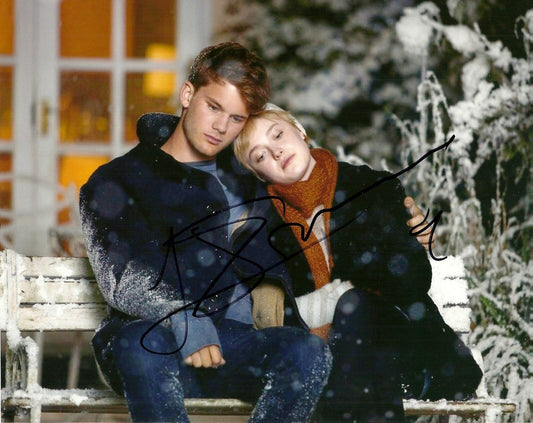 Autographed Jeremy Irvine 8x10 2