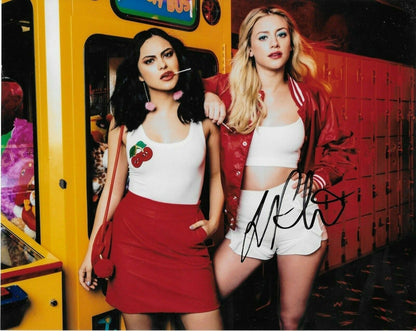 Autographed Actress Lili Reinhart signed 8x10 Riverdale