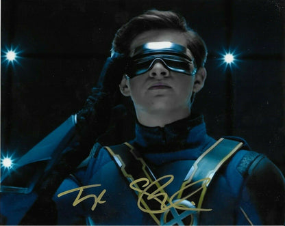 Photo 8x10 signée par l'acteur Tye Sheridan X-MEN #6
