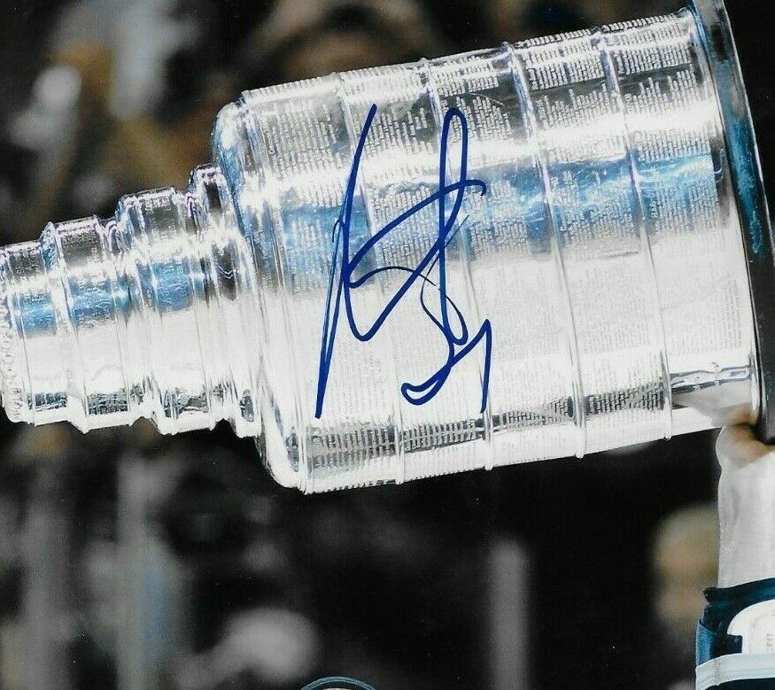 Autographed Los Angeles Kings Alec Martinez Stanley Cup 8x10 Photo  Original