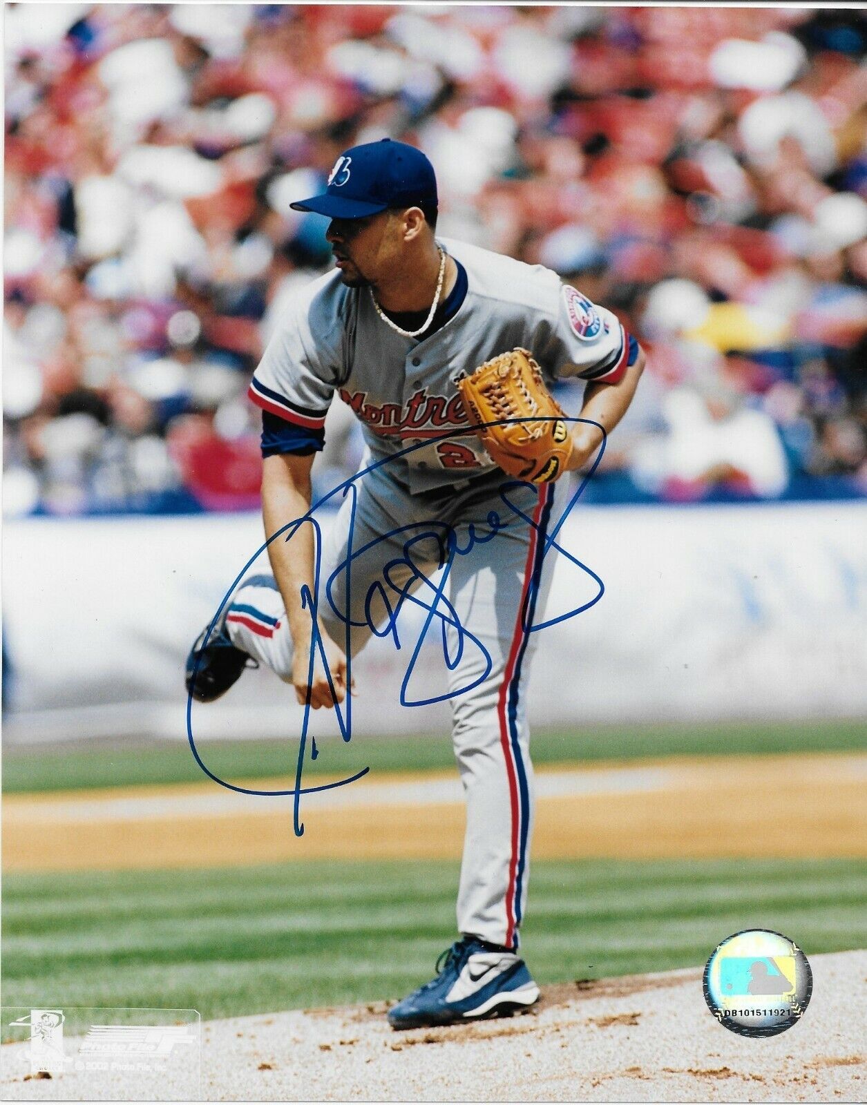 Autographed Montreal Expos Javier Vazquez 8x10 Photo #2 Original