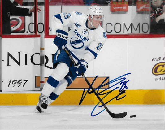Autographed Tampa Bay Lightning Matthew Carle 8x10 Photo Original