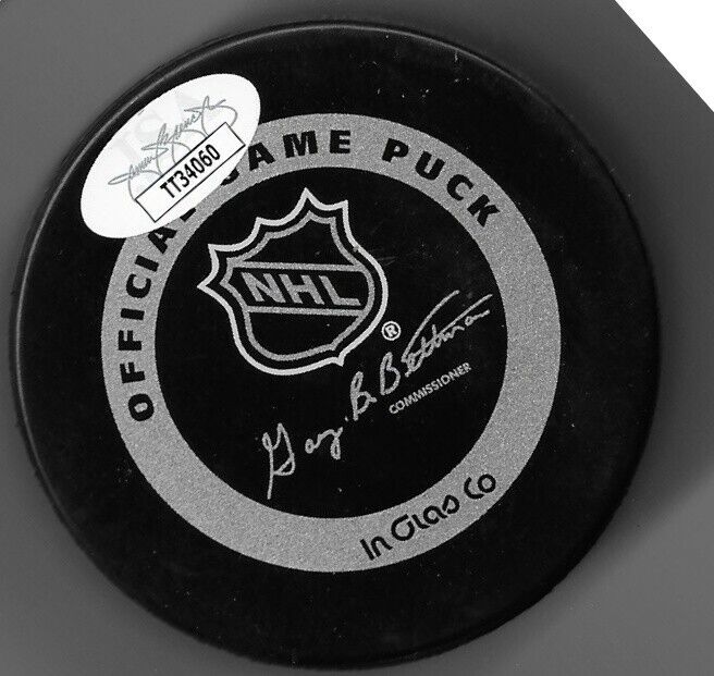 Auto. New Jersey Devils Peter Stastny Official Game Puck w JSA Authentication