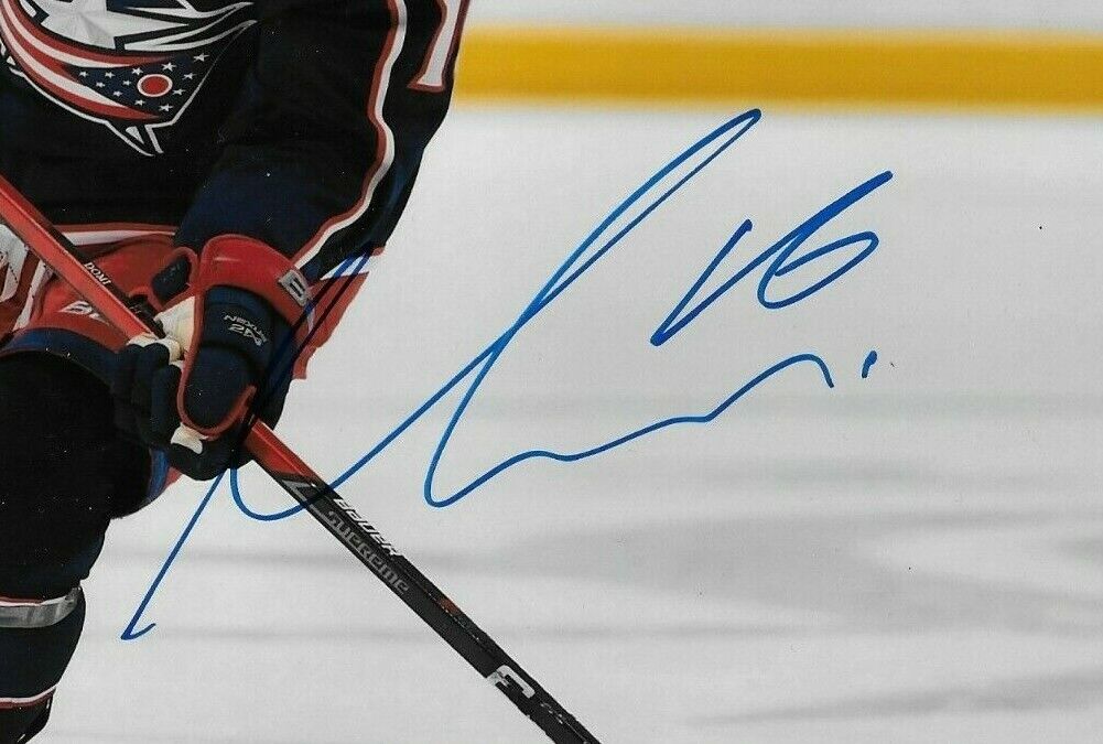 Photo 8x10 autographiée par Max Domi des Blue Jackets de Columbus #2