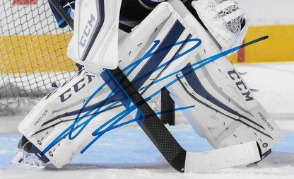 Autographed Winnipeg Jets Ondrej Pavelec Goalie 8x10 Photo #2 Original