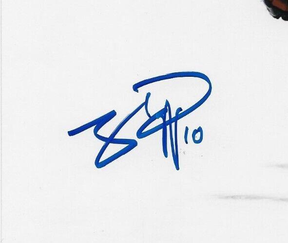 Photo 8x10 autographiée par Meghan Duggan de l'équipe américaine de hockey féminin aux Jeux olympiques #4