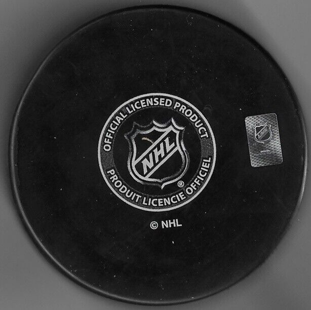 Autographed Montreal Canadiens John Leclair Hockey Puck Original