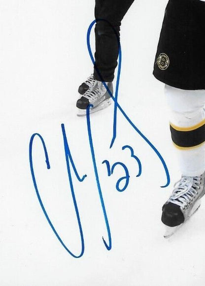 Photo autographiée de Chris Kelly des Bruins de Boston pour la Coupe Stanley 8x10