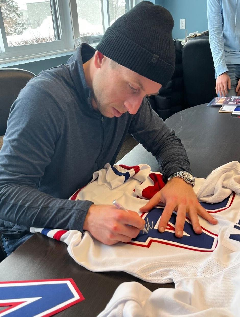 Rondelle de hockey autographiée par Jake Allen des Canadiens de Montréal Signature privée originale