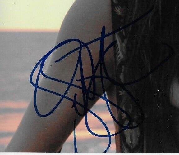 Autographed Singer Songwriter Kate Voegele 8x10 Photo #2 Original One Tree Hill