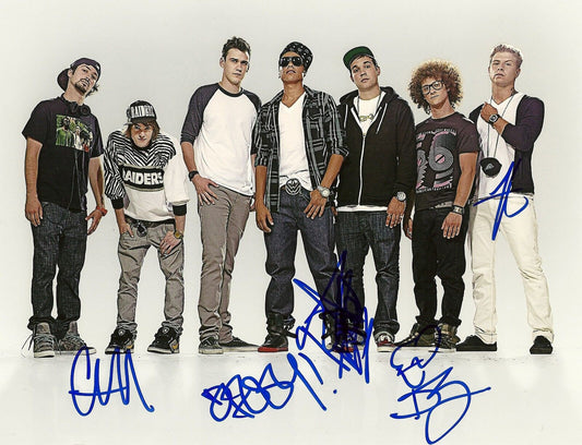 Autographed Down With Webster Bucky Tyler Cam Marty Diggy 8x10 Photo Original