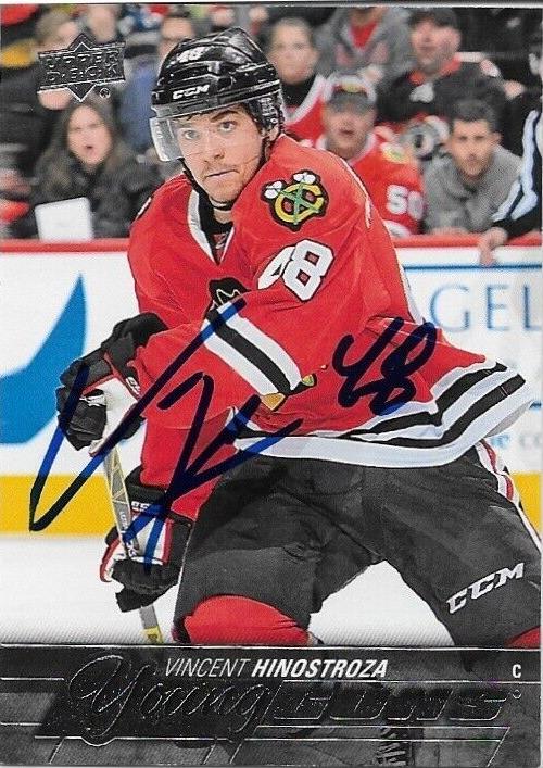 Autographed 15-16 UD Chicago Blackhawks Young Guns Vincent Hinostroza Rookie Crd