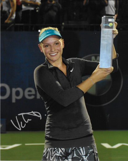 Photo autographiée de Donna Vekic Tennis 8x10 #1 Original