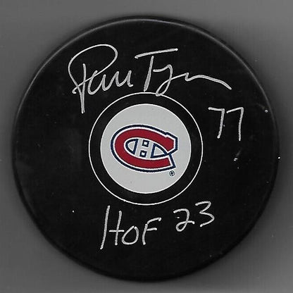 Rondelle autographiée par Pierre Turgeon des Canadiens de Montréal avec inscription HOF 23