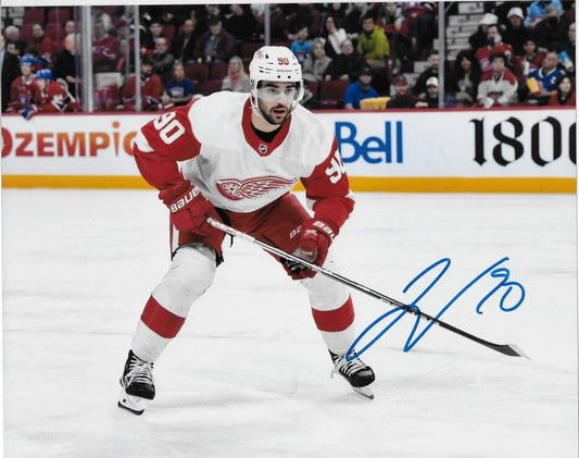 Autographed Detroit Red Wings Joe Veleno 8x10 Signed Photo #11 Original