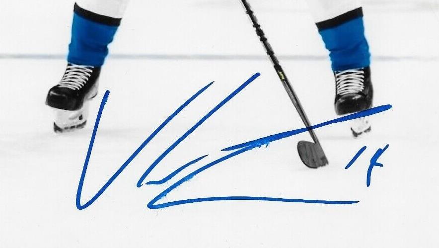 Autographed Winnipeg Jets Ville Heinola 8x10 Photo #3 Original SMALL SMUDGE