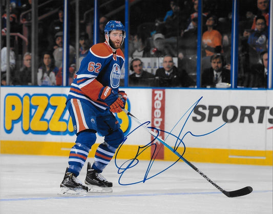 Photo autographiée 8x10 signée par Eric Gryba des Oilers d'Edmonton #1