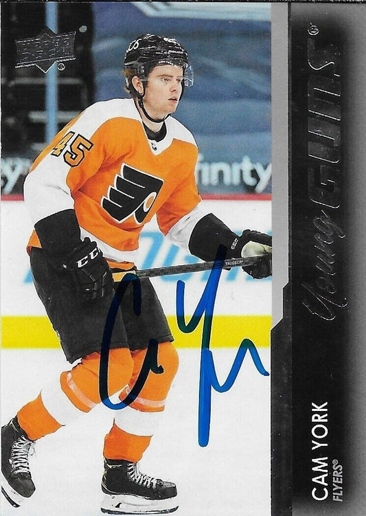 Carte de recrue Young Guns des Flyers de Philadelphie signée Cam York 2021-22