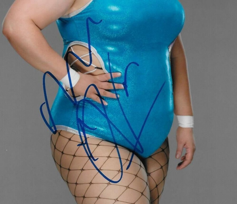 Photo autographiée de la WWE NXT 8x10 signée Piper Niven Wrestling #4