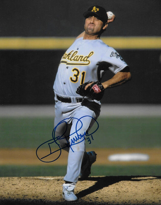 Photo 8x10 autographiée par Gil Heredia des Oakland Athletics #3 originale