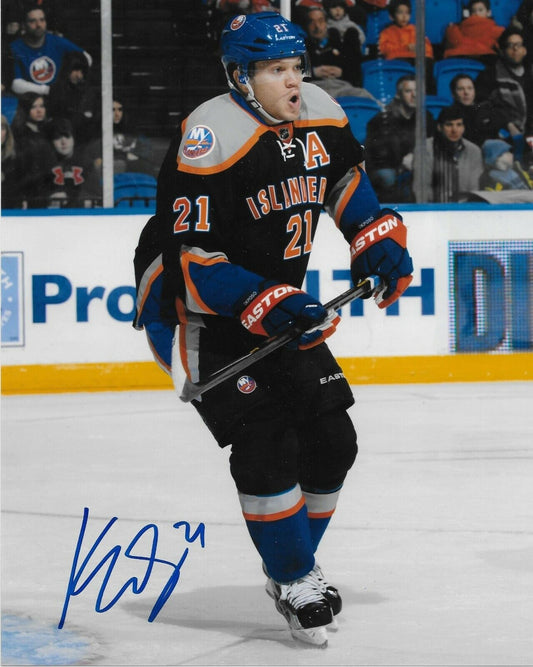 Photo autographiée 8x10 signée Kyle Okposo par les Islanders de New York #2