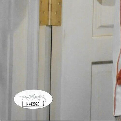 Signed Wendie Malick Hot in Cleveland 8x10 Photo #1 Original JSA Authentication