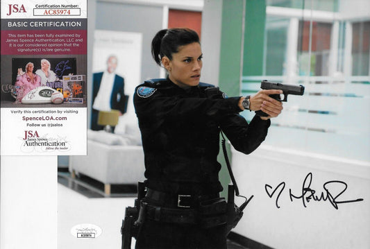Photo n°4 signée Missy Peregrym FBI Rookie Blue 8x10 avec authentification JSA
