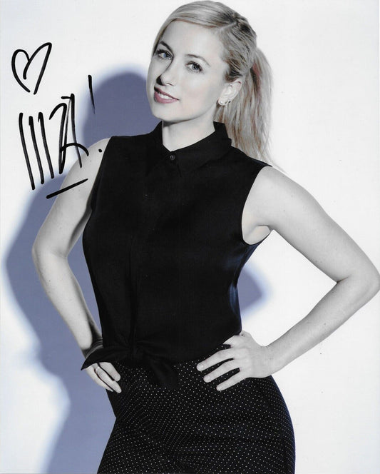 Signed Iliza Shlesinger Last Comic Standing Autographed 8x10 Photo #9 Original