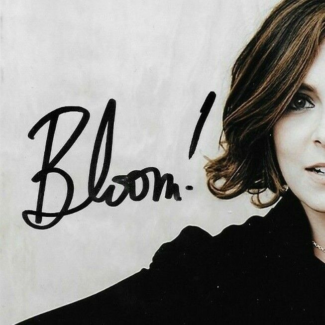 Photo dédicacée 8x10 de Rachel Bloom, comédienne et actrice, n°3, originale