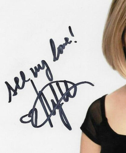 Signed Melissa Joan Hart Clarissa Original 8x10 Photo #1 with JSA Authentication
